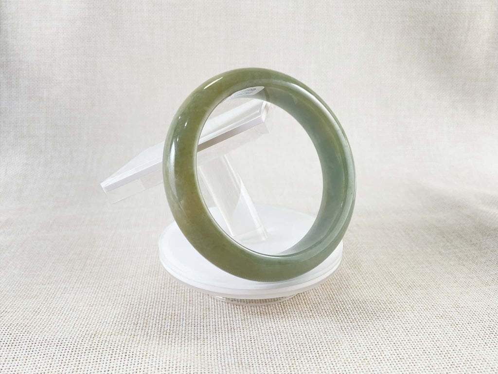 Certified Natural Jadeite Bangle (60mm) 116743
