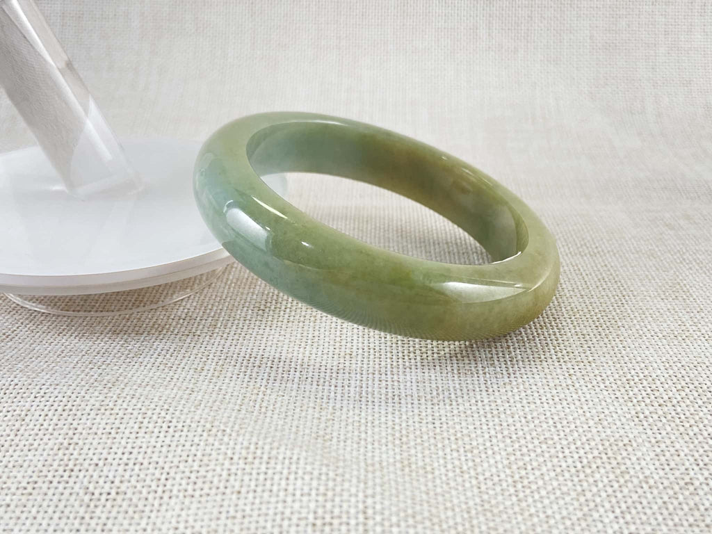 Certified Natural Jadeite Bangle (60mm) 116743