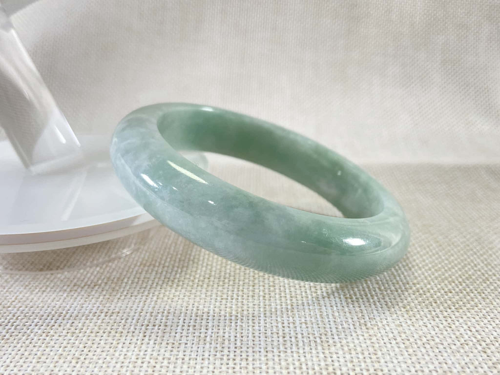 Certified Natural Jadeite Bangle (58mm) 116909