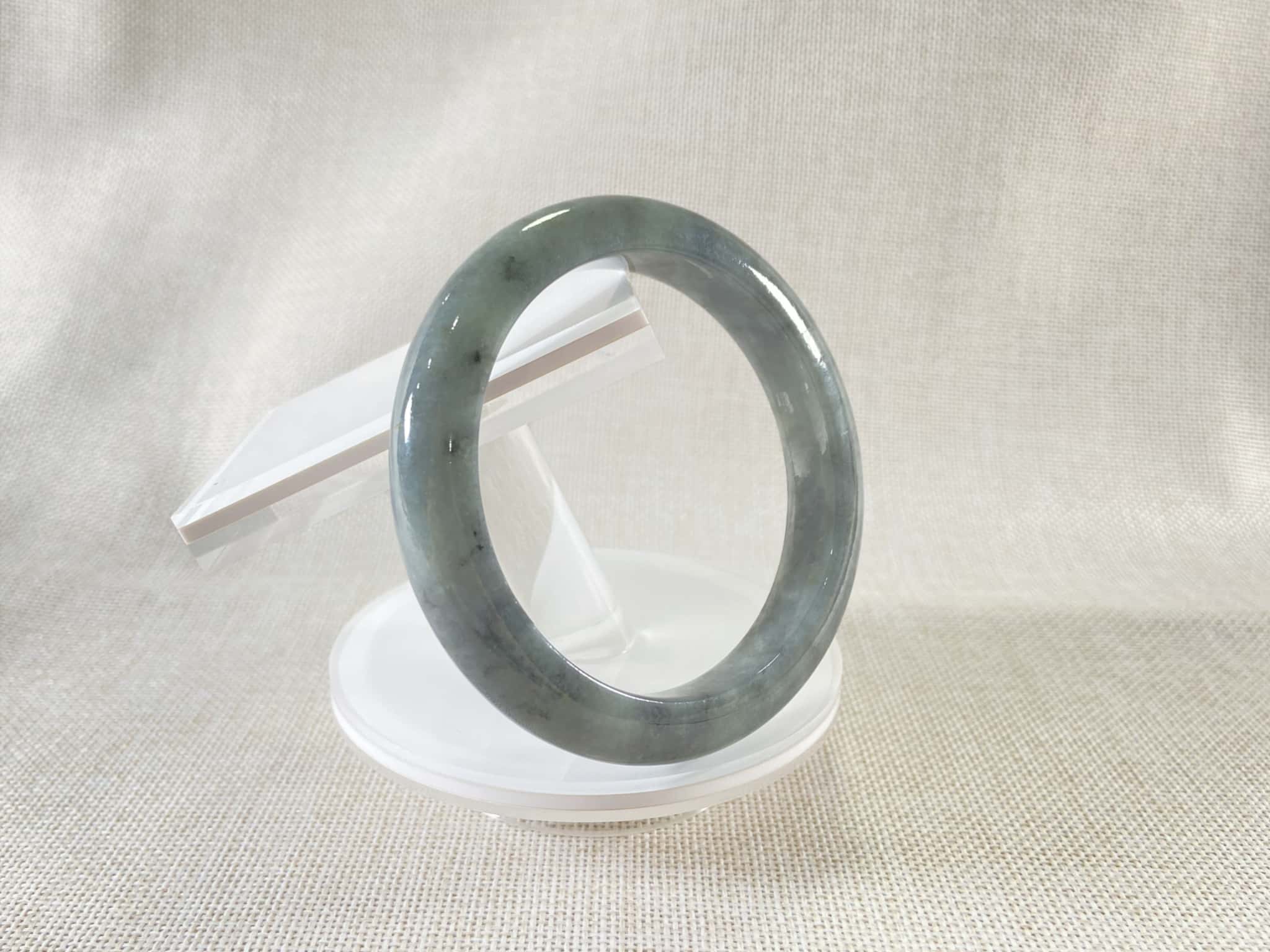 Certified Natural Jadeite Bangle (57mm) 135353