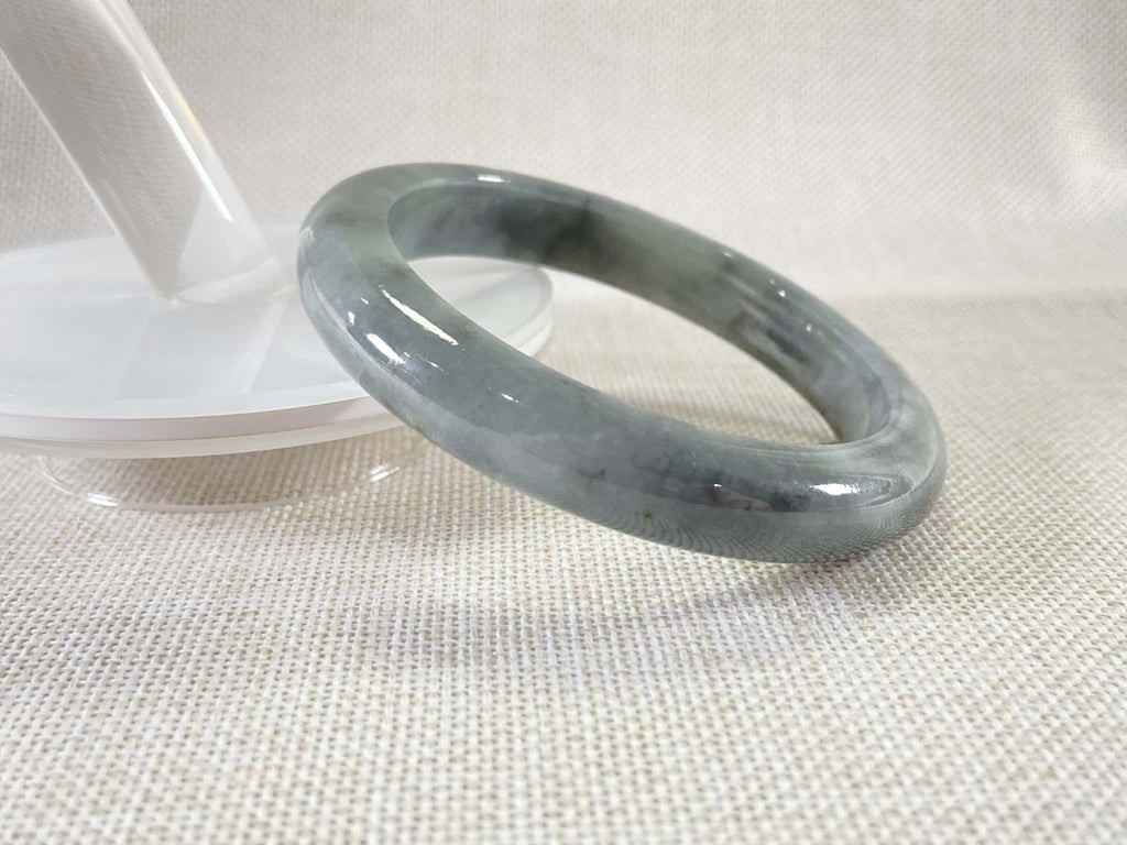 Certified Natural Jadeite Bangle (57mm) 135353