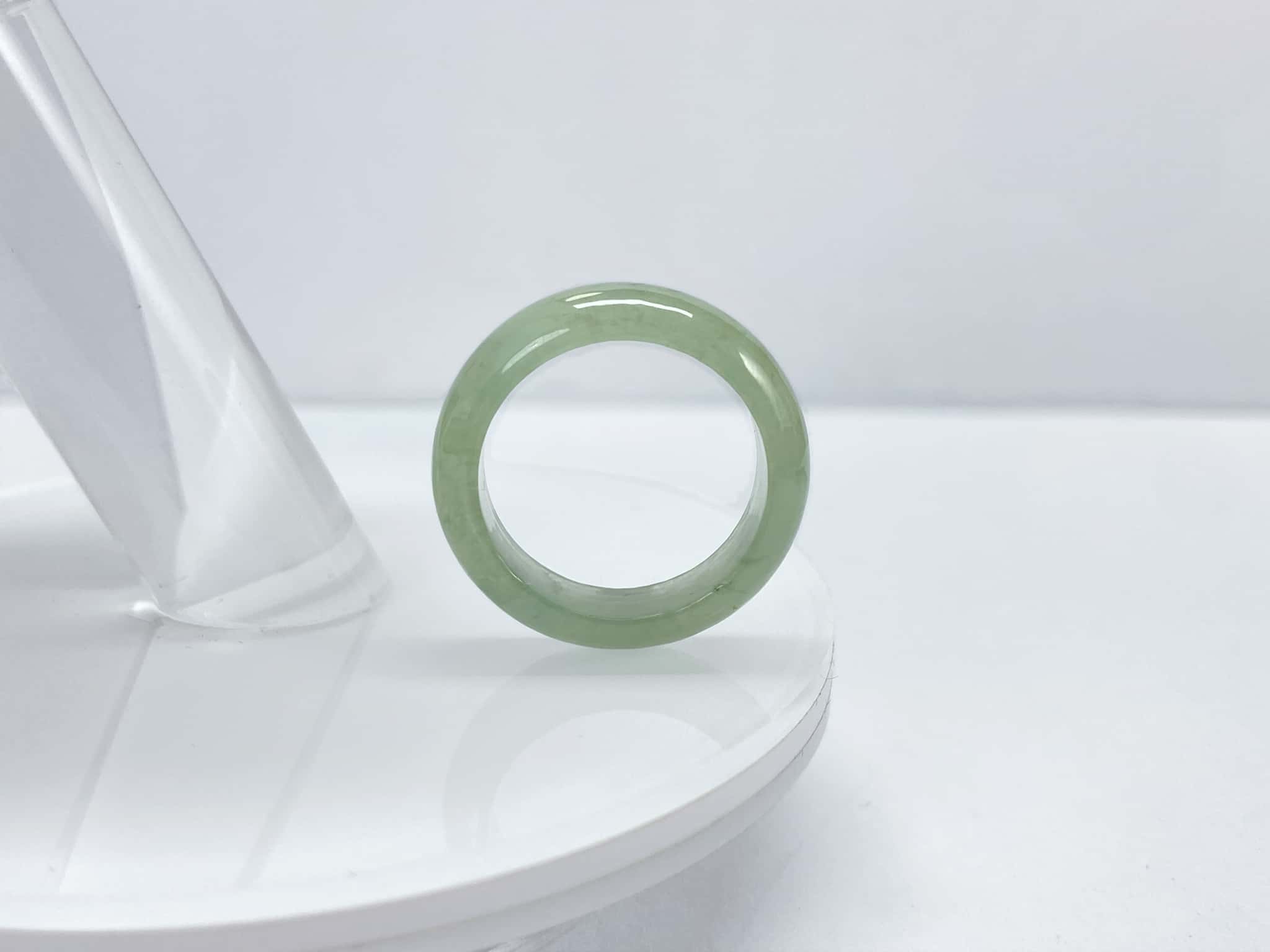 Certified Natural Jadeite Ring (18mm) 134374
