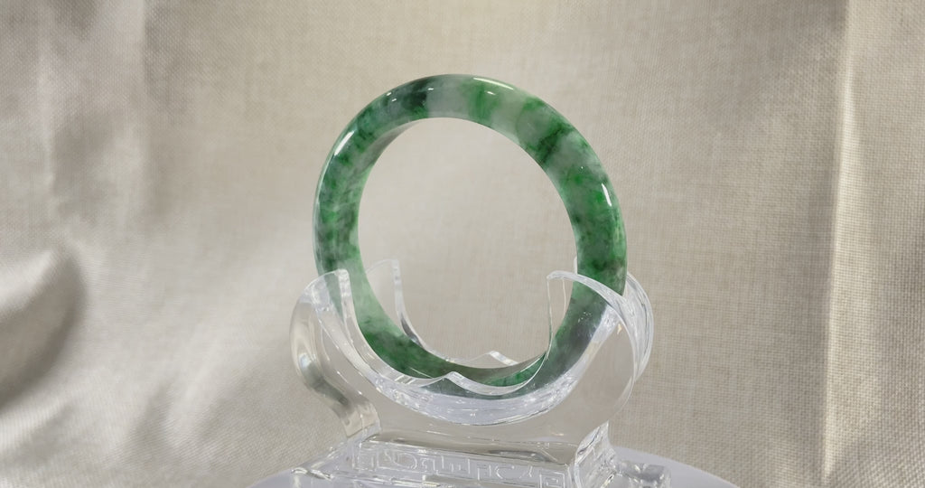 Certified Natural Jadeite Bangle (58mm) 114265