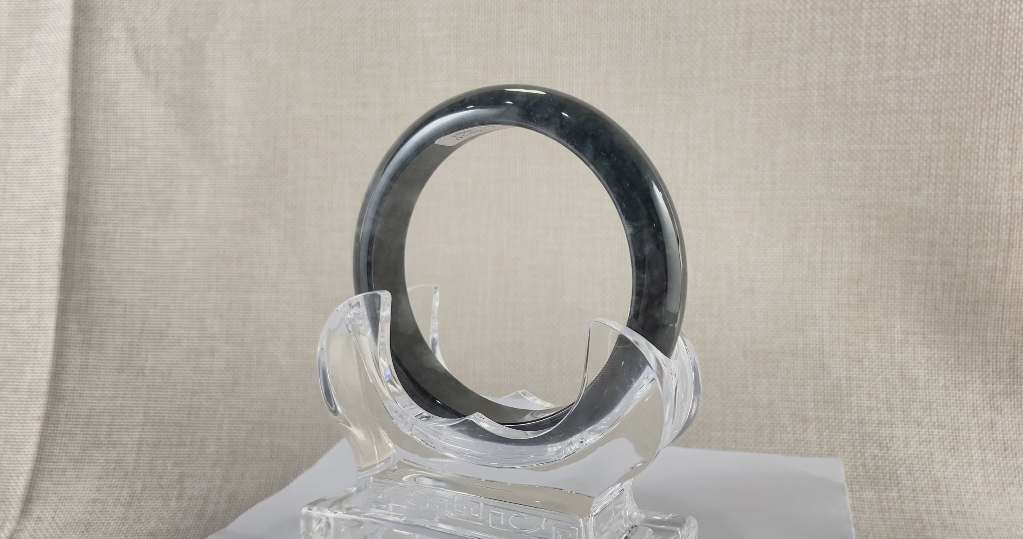 Certified Natural Jadeite Bangle (61mm) 117677