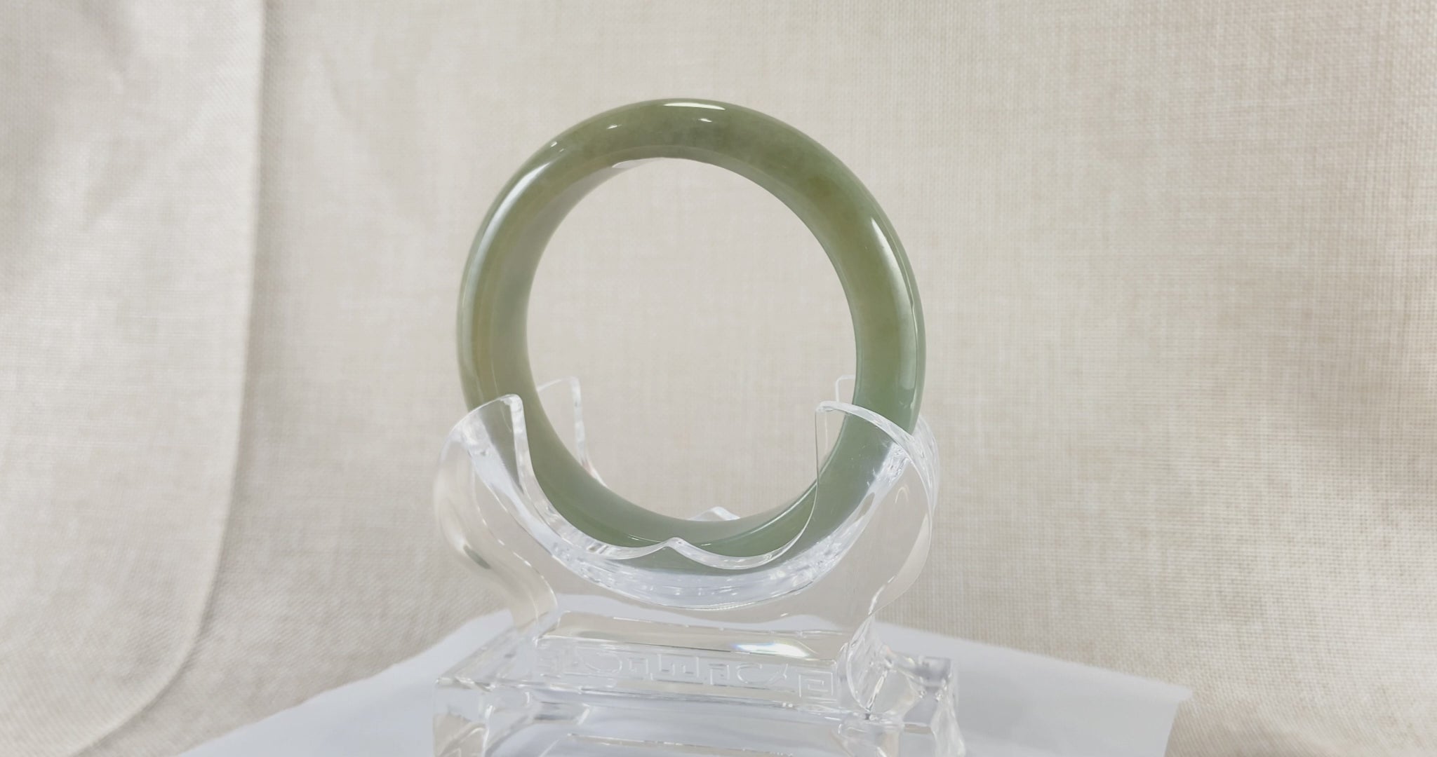 Certified Natural Jadeite Bangle (60mm) 116743