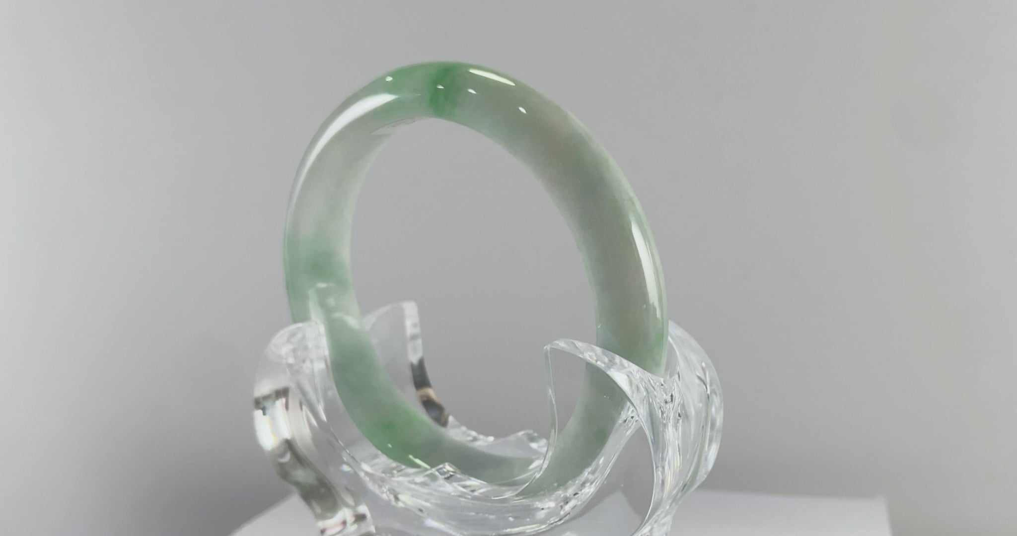 Certified Natural Jadeite Bangle (60mm) 94594