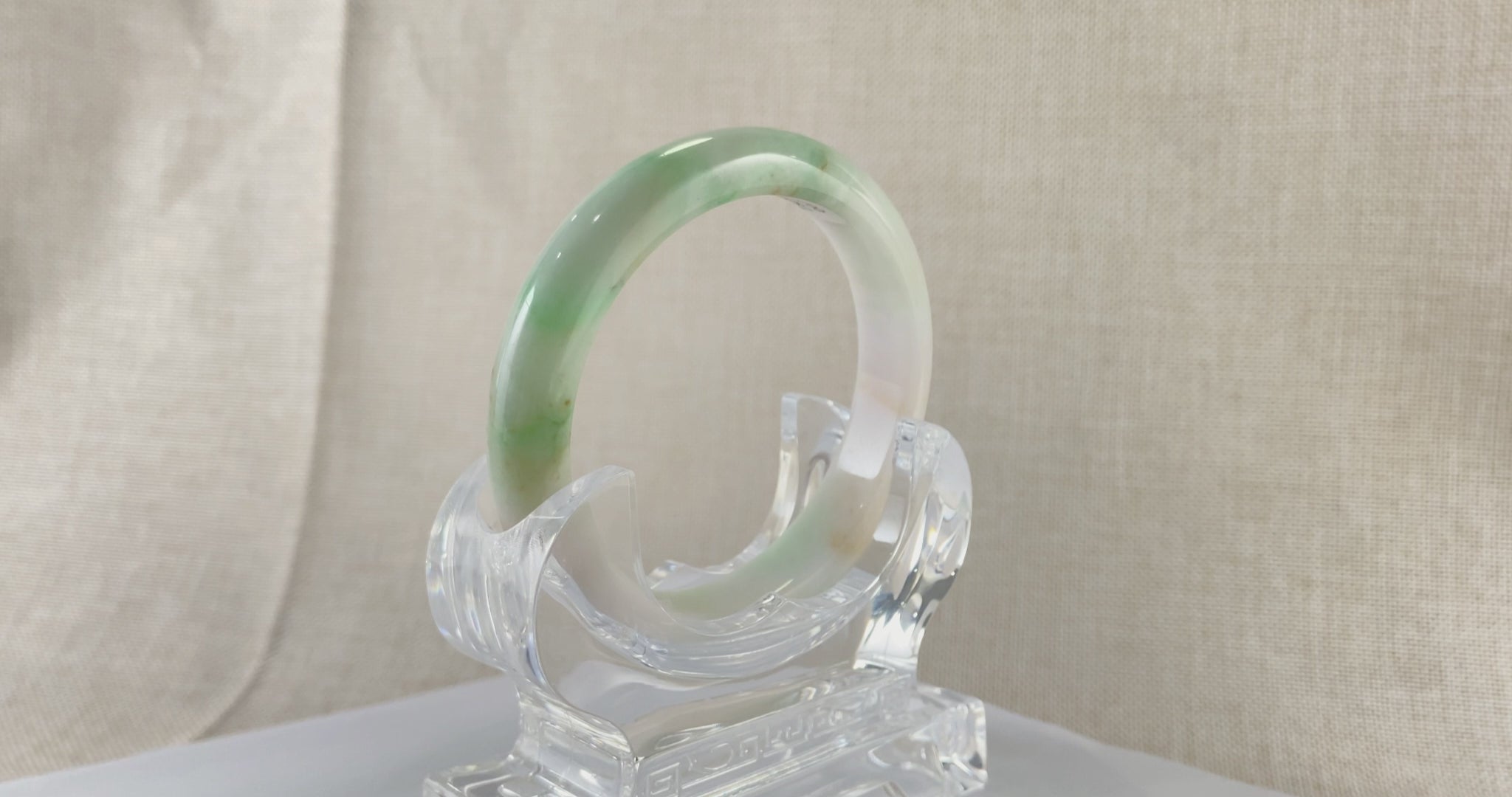 Certified Natural Jadeite Bangle (60mm) 79840